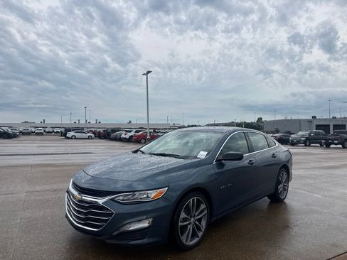 Used 2024 Chevrolet Malibu LT FWD image 8