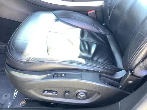 Used 2011 Buick LaCrosse CXL image 15