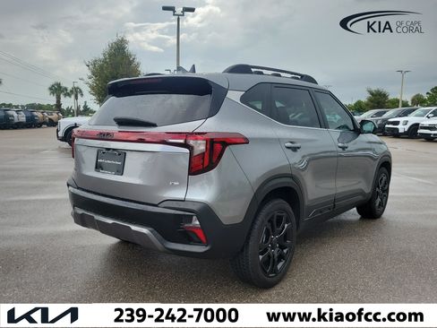 Certified 2025 Kia Seltos X-Line AWD/4WD image 6