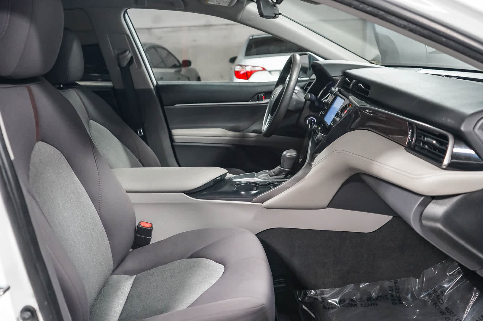 Certified 2020 Toyota Camry LE FWD image 15