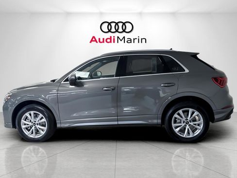 Used 2025 Audi Q3 2.0T Premium w/ Convenience Package image 2