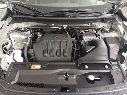 New 2026 Mitsubishi Eclipse Cross ES image 14