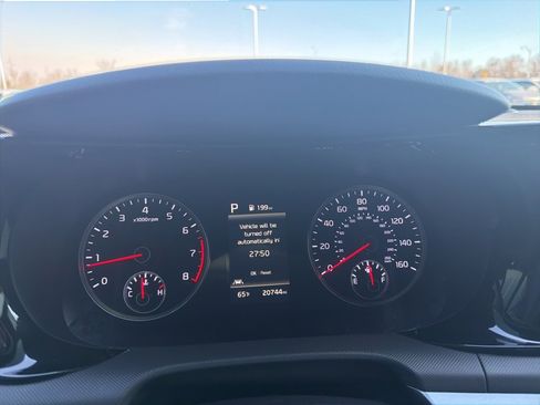 Used 2024 Kia K5 GT-Line image 11