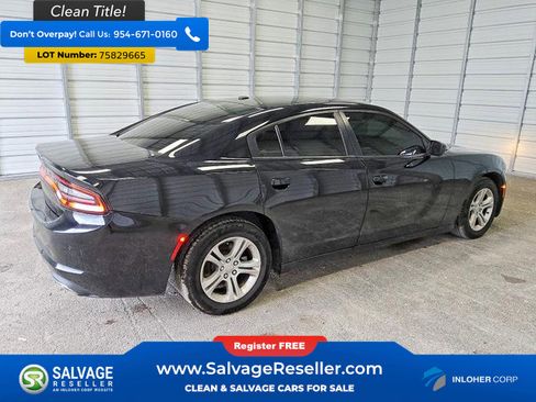 Used 2020 Dodge Charger SXT w/ Leather Interior Group RWD image 4