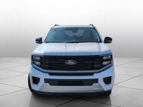 New 2026 Ford Expedition Platinum AWD/4WD image 3