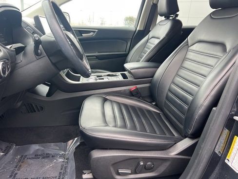 Used 2024 Ford Edge SEL w/ Convenience Package image 23