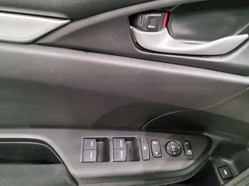Certified 2021 Honda Civic LX image 23