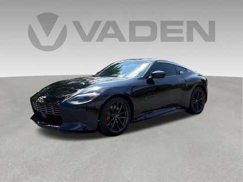 Used 2024 Nissan Z Performance w/ Floor Mat Package RWD image 1