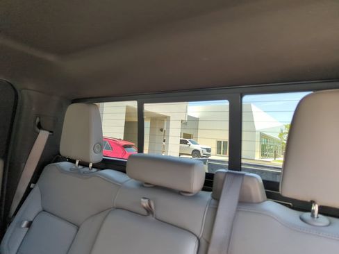 Used 2025 Chevrolet Silverado 1500 LTZ w/ LTZ Premium Texas Edition AWD/4WD image 30