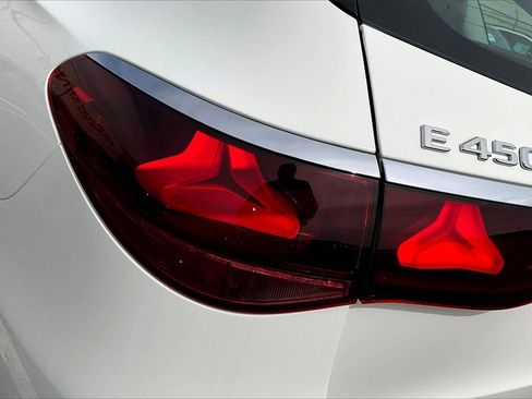 Used 2025 Mercedes-Benz E 450 4MATIC All-Terrain Wagon image 24