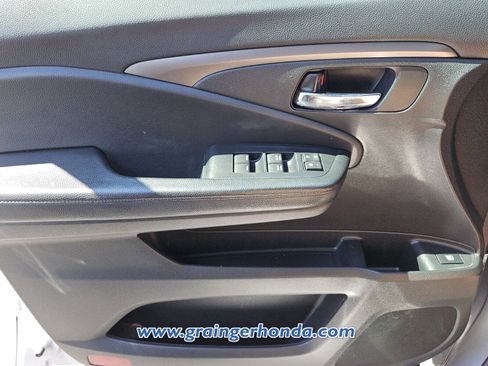 Used 2019 Honda Passport Sport image 23