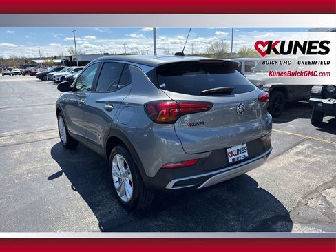 Used 2023 Buick Encore GX Preferred w/ Cold Weather Comfort Package AWD/4WD image 8