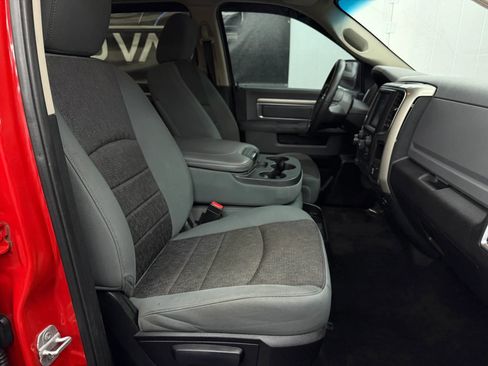 Used 2014 RAM 1500 Classic SLT AWD/4WD image 6