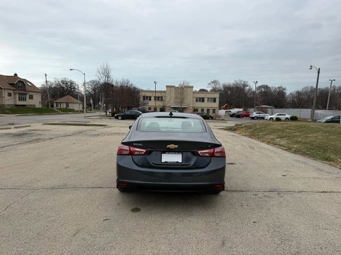 Used 2021 Chevrolet Malibu LT image 6