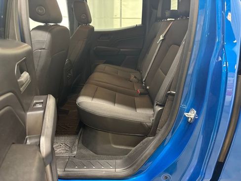 Used 2023 Chevrolet Colorado Trail Boss w/ Technology Package image 25