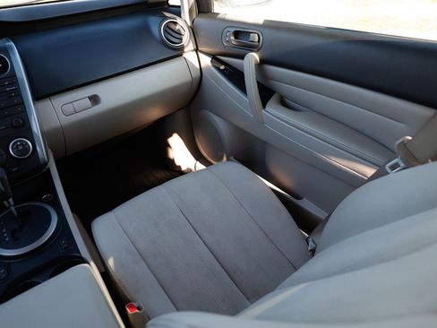 Used 2010 MAZDA CX-7 i Sport w/ Convenience Pkg image 22