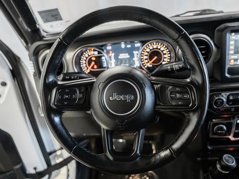Used 2022 Jeep Wrangler Unlimited Sport AWD/4WD image 34