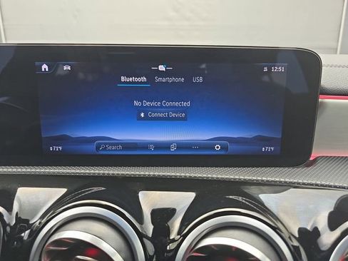 Used 2025 Mercedes-Benz CLA 250 image 16