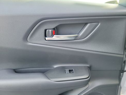 New 2026 Toyota Prius Plug-In Hybrid FWD image 13