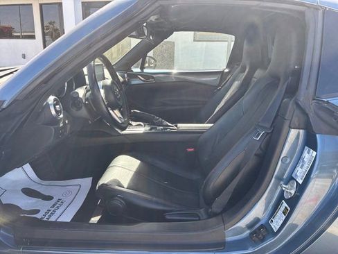 Used 2017 MAZDA MX-5 Miata RF Grand Touring image 14