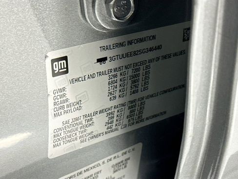 Used 2025 GMC Sierra 1500 AT4 w/ AT4 Premium Package image 35