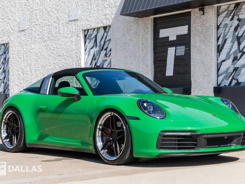 Used 2021 Porsche 911 Targa 4S image 22