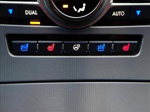 Used 2020 Lincoln MKZ Reserve w/ Elements Package image 19