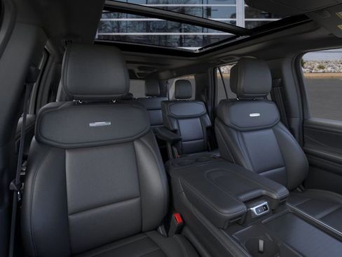 New 2026 Ford Expedition Max Platinum image 10