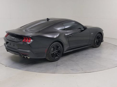 Certified 2025 Ford Mustang GT RWD image 13