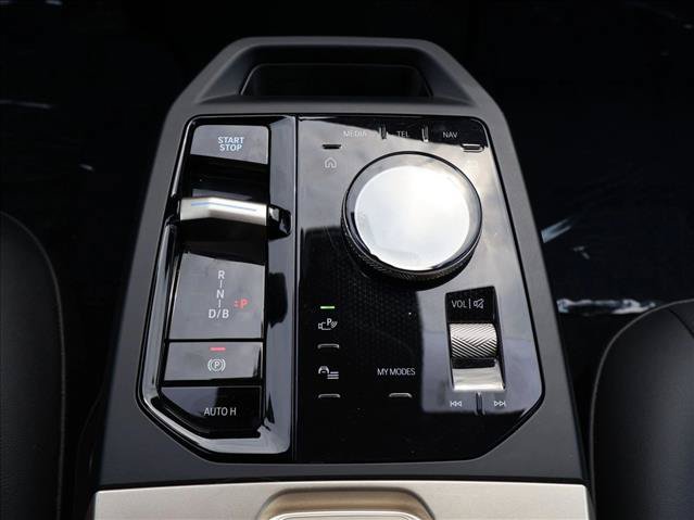 Certified 2023 BMW iX xDrive50 w/ Sport Package AWD/4WD image 19