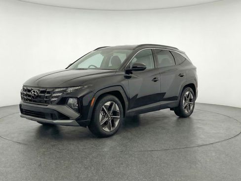 Used 2025 Hyundai Tucson SEL image 3