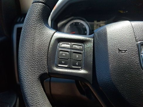 Used 2016 RAM 1500 Express AWD/4WD image 21