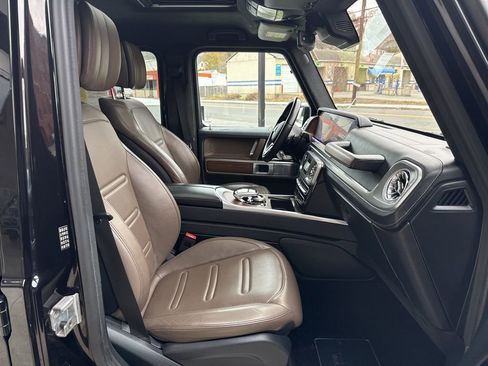 Certified 2019 Mercedes-Benz G 550 image 11