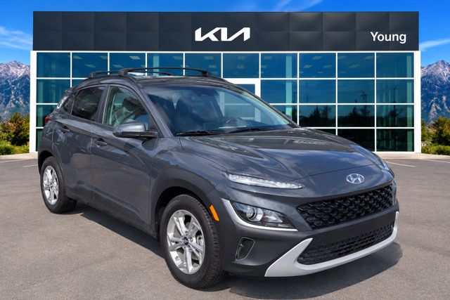 Used 2023 Hyundai Kona SEL AWD/4WD image 1