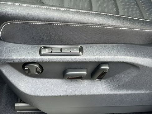 New 2026 Volkswagen Atlas Cross Sport SEL image 12