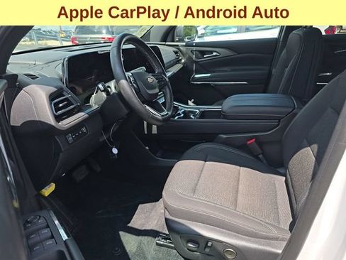 Used 2026 Chevrolet Traverse LT w/ LPO, Floor Liner Package AWD/4WD image 5
