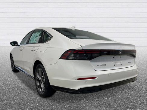 New 2026 Honda Accord EX-L image 4