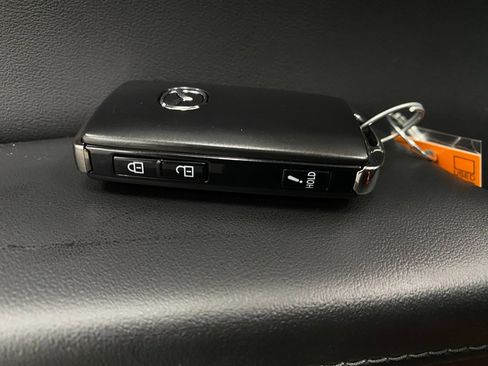 New 2025 MAZDA CX-30 AWD 2.5 S w/ Select Sport Pkg image 28