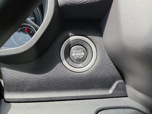 Used 2021 RAM 2500 Laramie AWD/4WD image 15