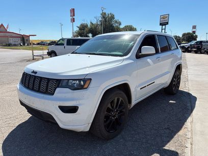 Used 2019 Jeep Grand Cherokee Altitude