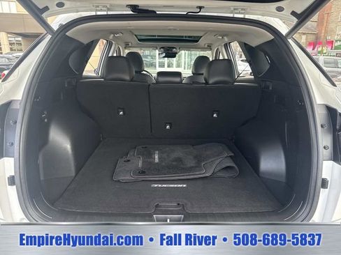 Certified 2023 Hyundai Tucson Limited AWD/4WD image 7