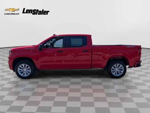 Used 2024 Chevrolet Silverado 1500 Custom image 2