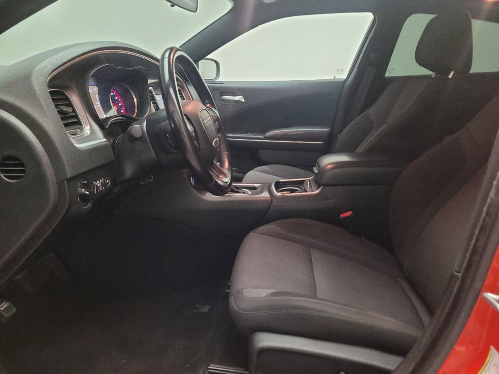 Used 2021 Dodge Charger SXT RWD image 17