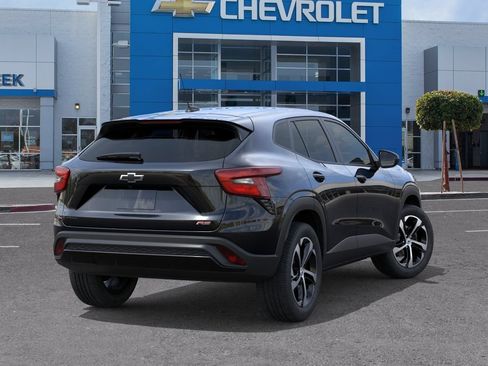 New 2026 Chevrolet Trax RS w/ Driver Confidence Package FWD image 4