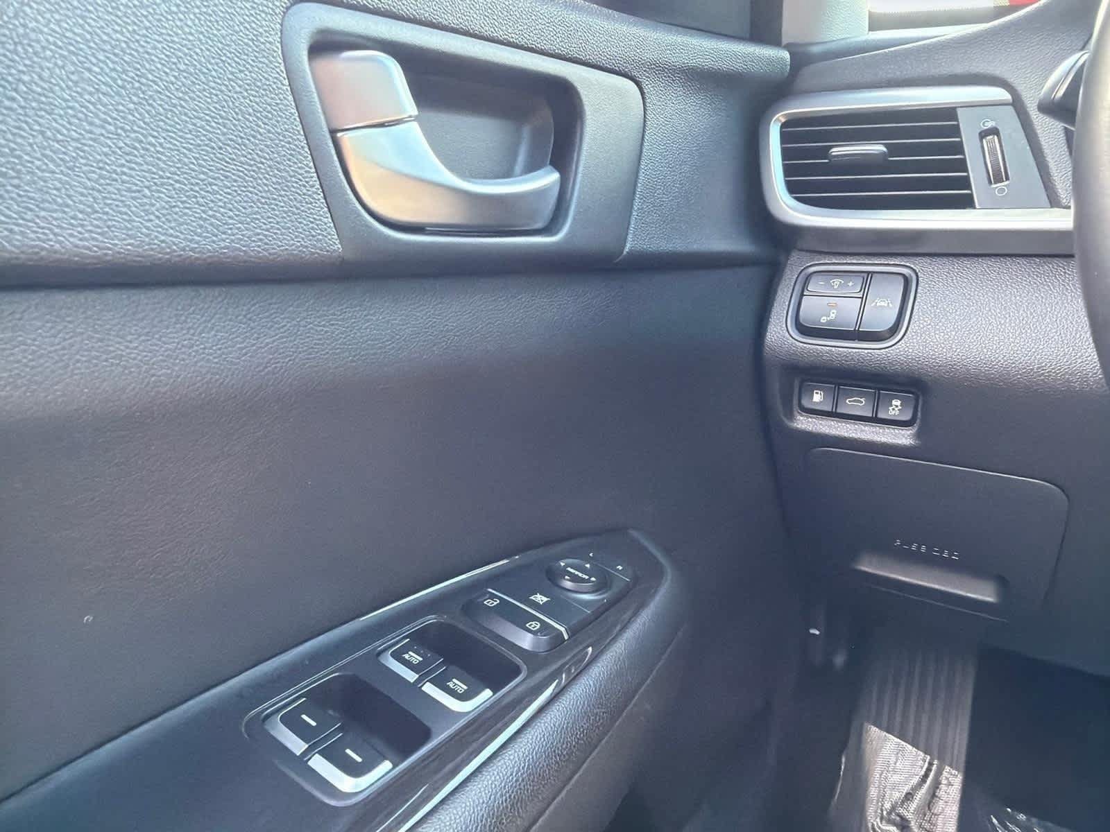 Used 2019 Kia Optima EX FWD image 20