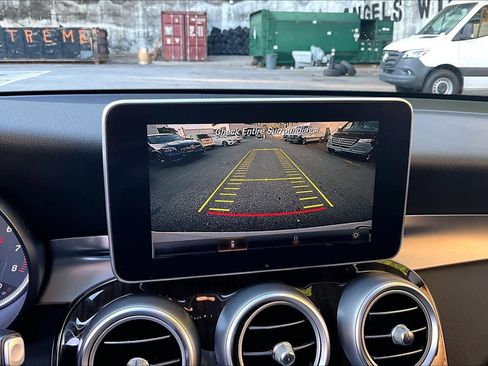 Used 2016 Mercedes-Benz GLC 300 image 26