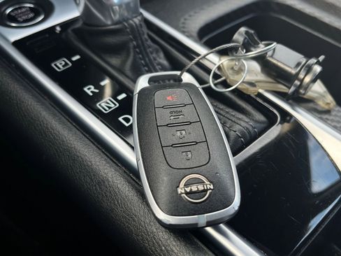 Used 2025 Nissan Sentra SV image 21