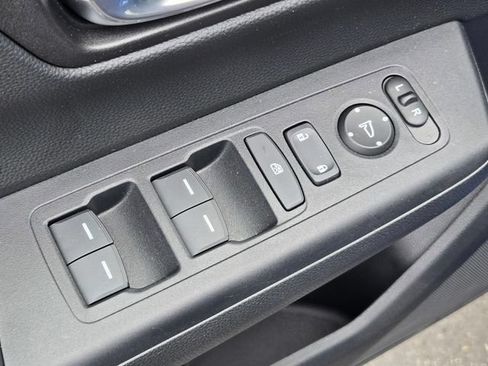 Used 2025 Honda CR-V Sport-L image 17