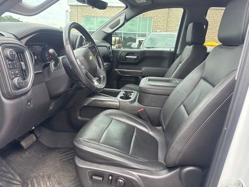 Used 2020 Chevrolet Silverado 1500 LTZ w/ LTZ Premium Package AWD/4WD image 9