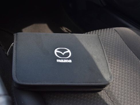 Used 2006 MAZDA MX-5 Miata Touring RWD image 20